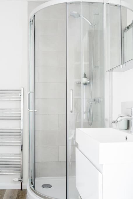 Charlotte Street Apartment Бат Екстер'єр фото